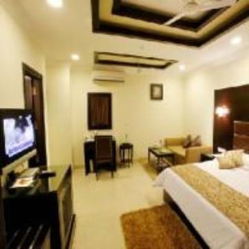 Parkland, Sufderjang Enclave Hotel