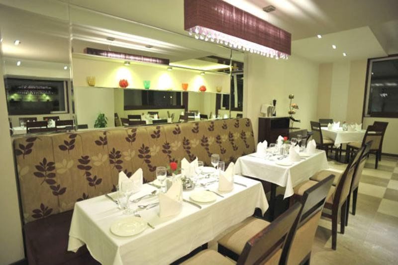 Mantra Amaltas 4* New Delhi