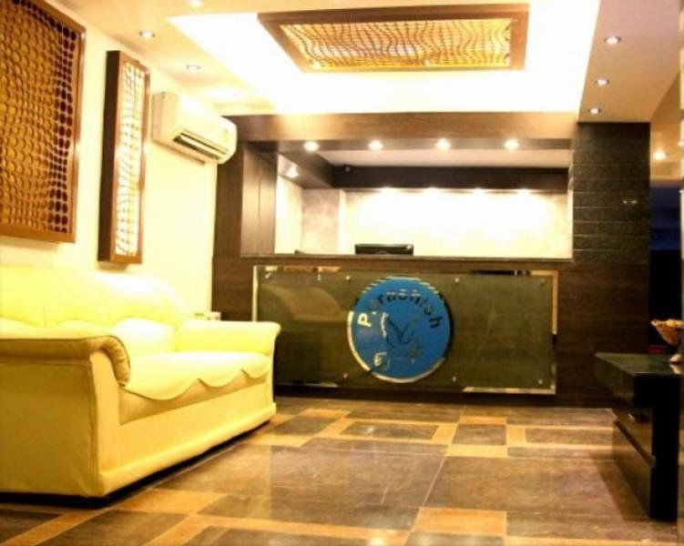 Pawan Plaza Near Sir Ganga Ram Hospital Hotel