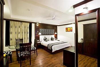 Parkland 3* New Delhi