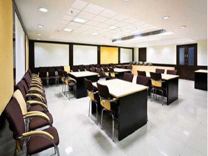 Parkland, Sufderjang Enclave Hotel