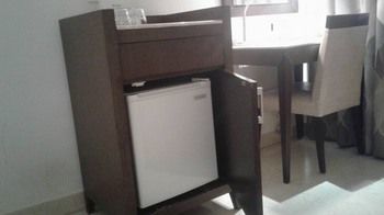 Hotel Metropolis Tourist 3*