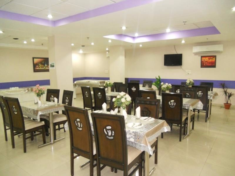 Hotel Treebo Rockwell Plaza