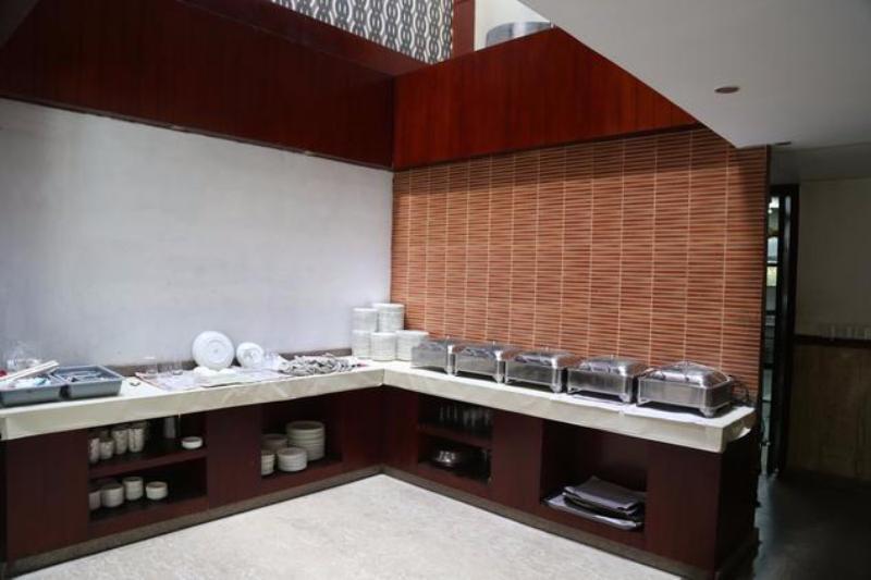 Shuhul Continental Hotel