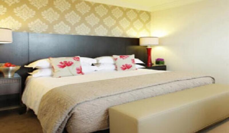 Hari's Court & Hotel 3*