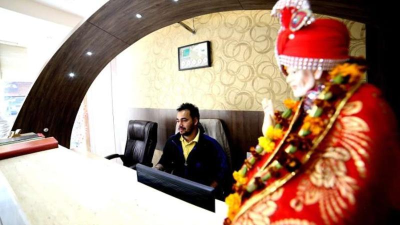 Neu - Near Connaught Place