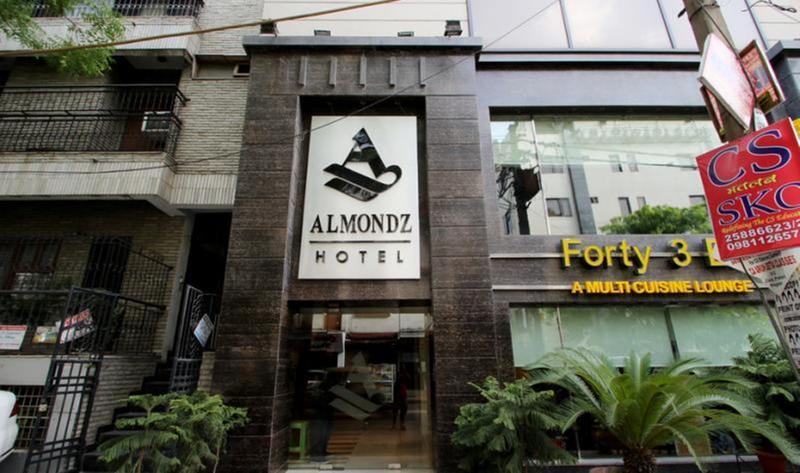 Almondz 3* Nova Deli