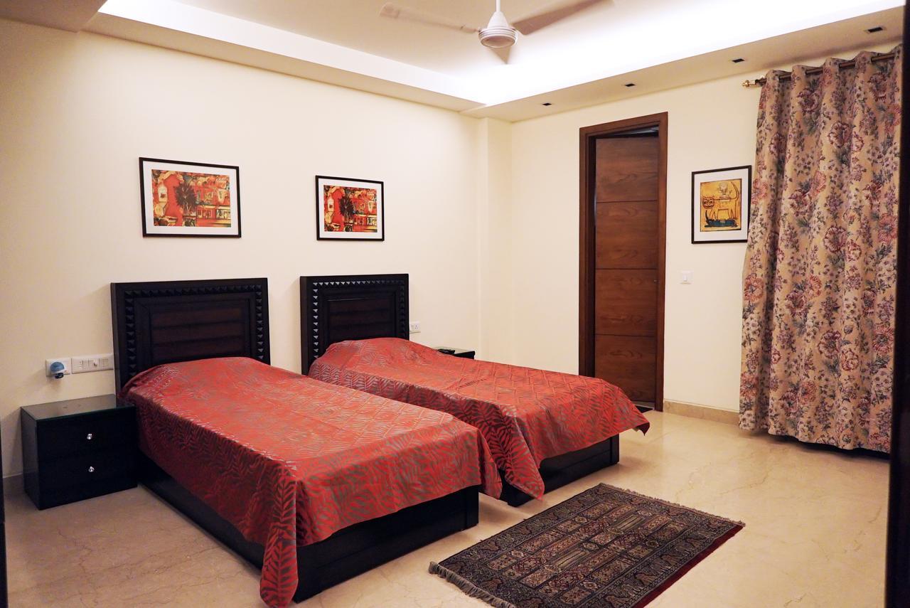 Woodpecker Service - Green Park * New Delhi