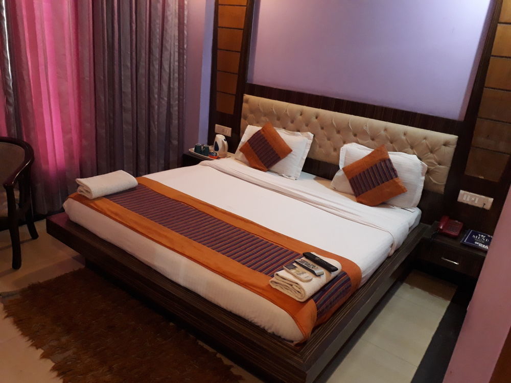 Hotel Grand Plaza New Delhi