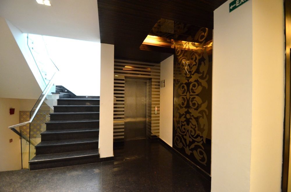 Metro View Hotel
