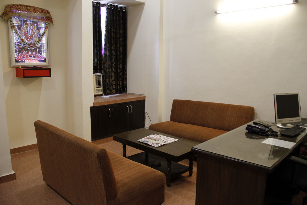 Hotel Oyo 630 Innova Homes 3*