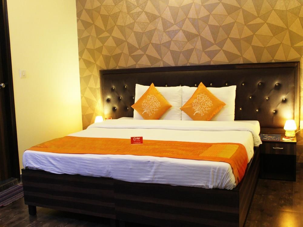 Oyo Patel Nagar Market Hotel New Delhi