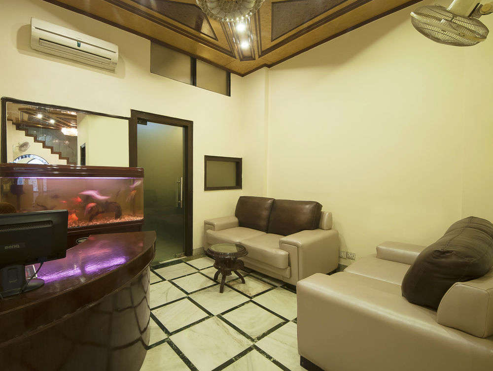 Fabhotel Darbar 3*