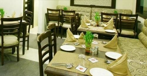 Hotel Karon - Lajpat Nagar Nova Deli