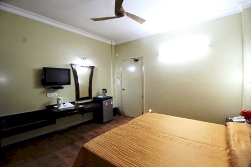 The Tourist - 1 Min From Railway Station 3*