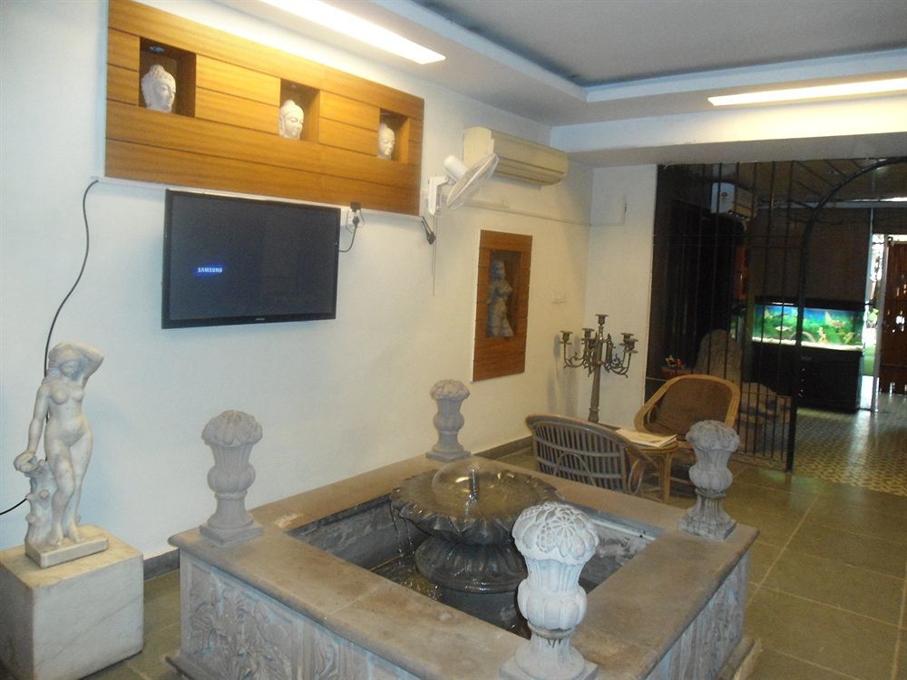 Hotel Collection O Hamilton 4*