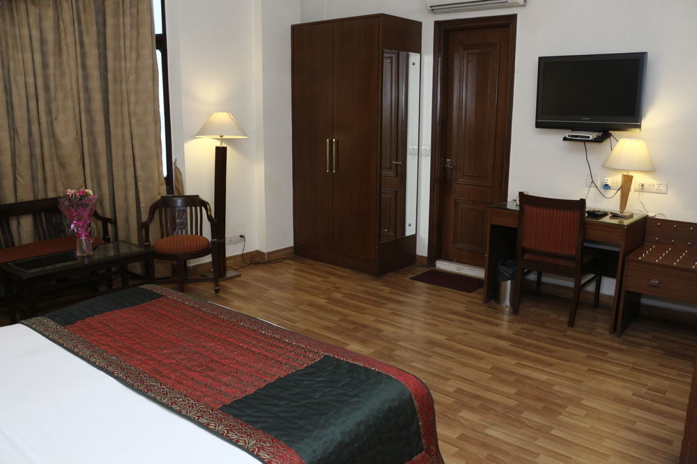 Fabhotel Goodwill Gk 1