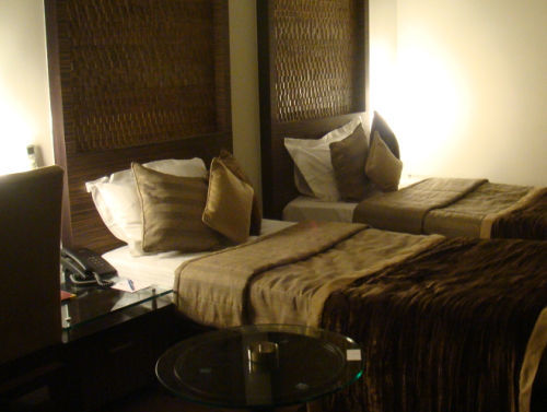 Shreyans 3*