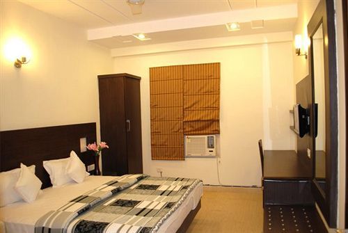 La Vista 3* Delhi (National Capital Territory of India)