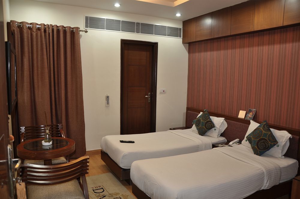 Hotel The Daanish Residency - Karol Bagh New Delhi