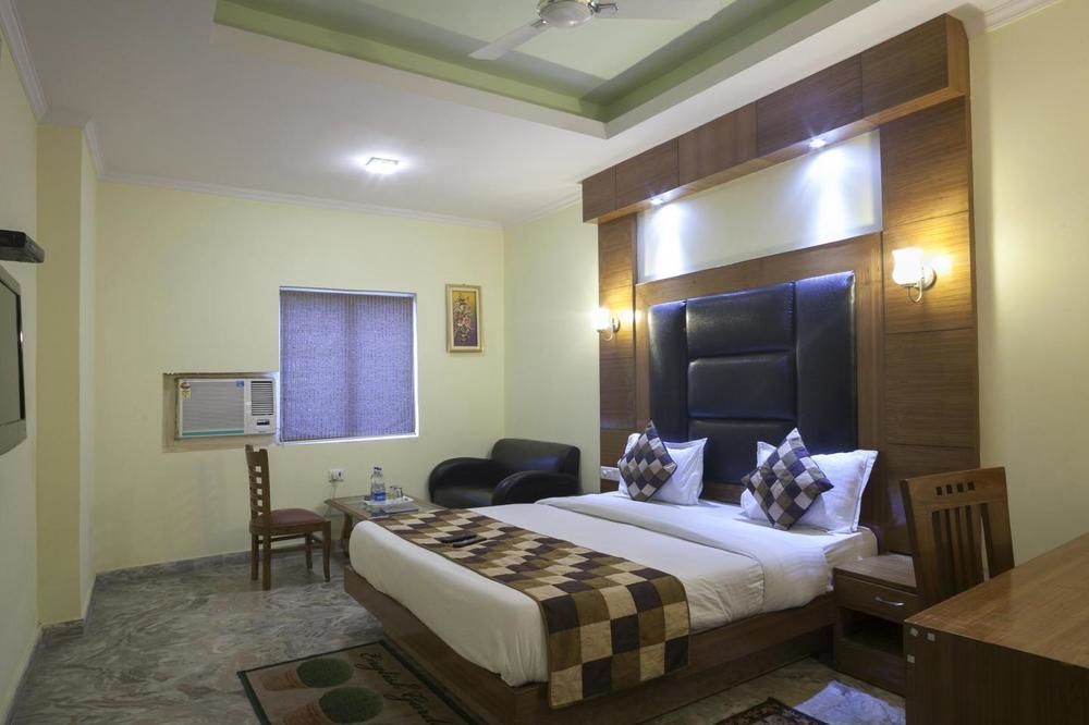 Hotel Castle Blue Near Igi Airport Nova Deli