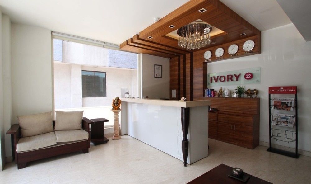 Hotel Ivory 32 3*