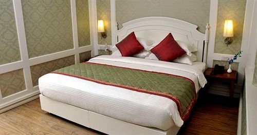 Bright 3* New Delhi