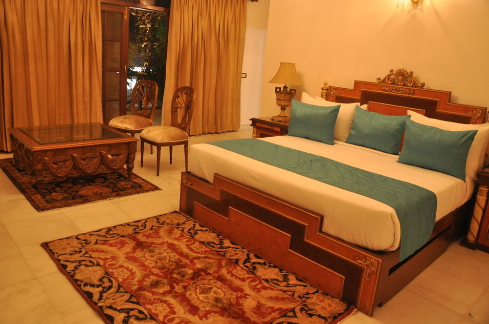 Hotel Africa Avenue South Ex 4*