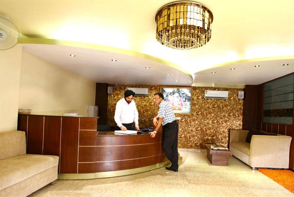 S & B East - Patel Nagar Hotel New Delhi