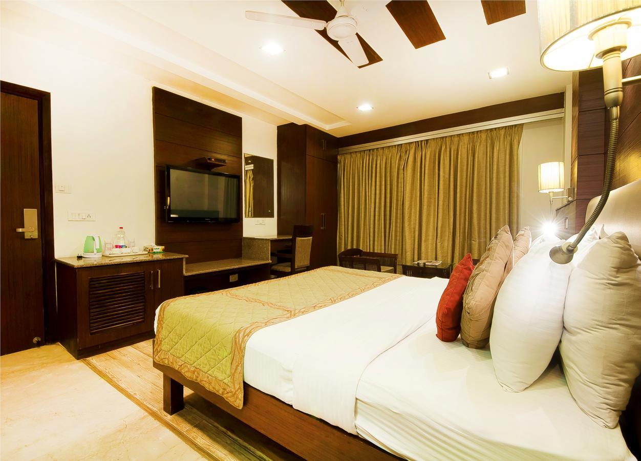 Hotel Amaltas International - Delhi-16
