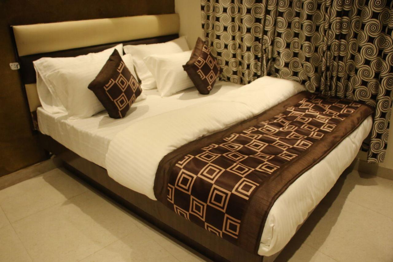 Hotel Snow White 3*