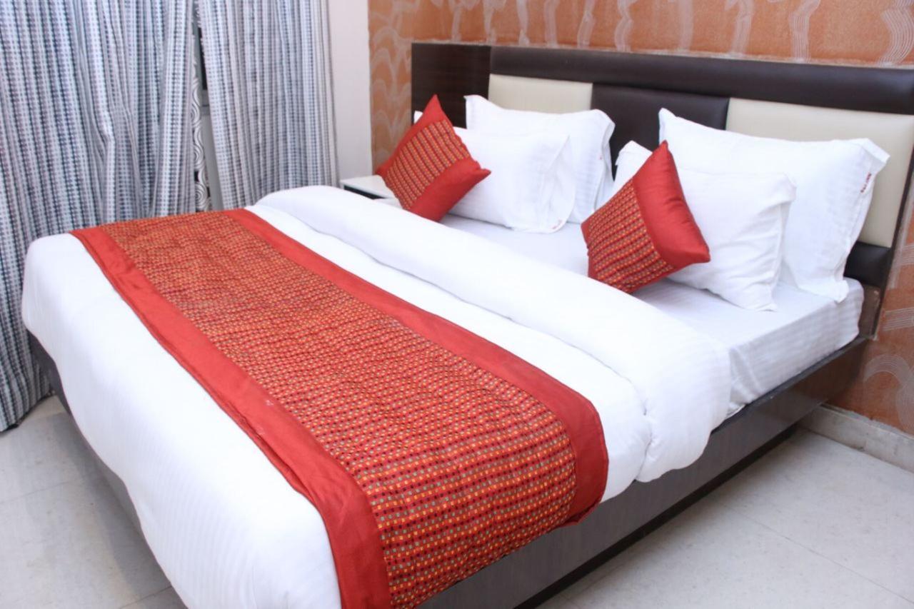 Hotel Snow White 3*