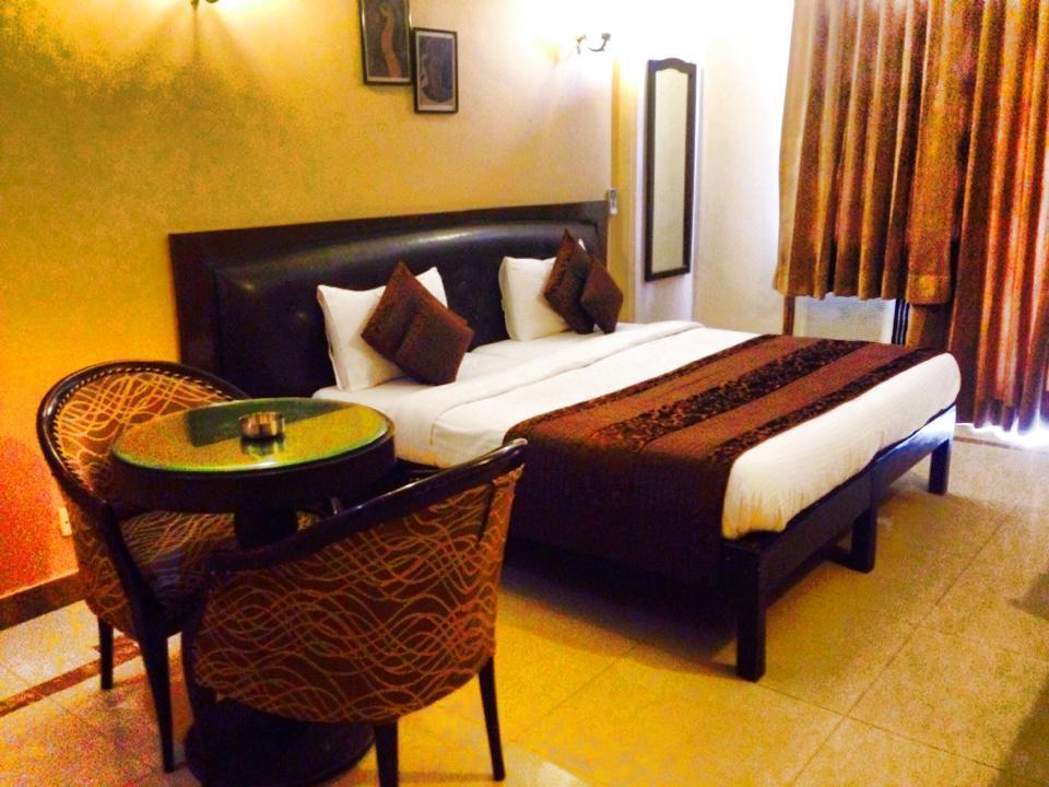 Hotel Fabexpress Lloyd House New Delhi