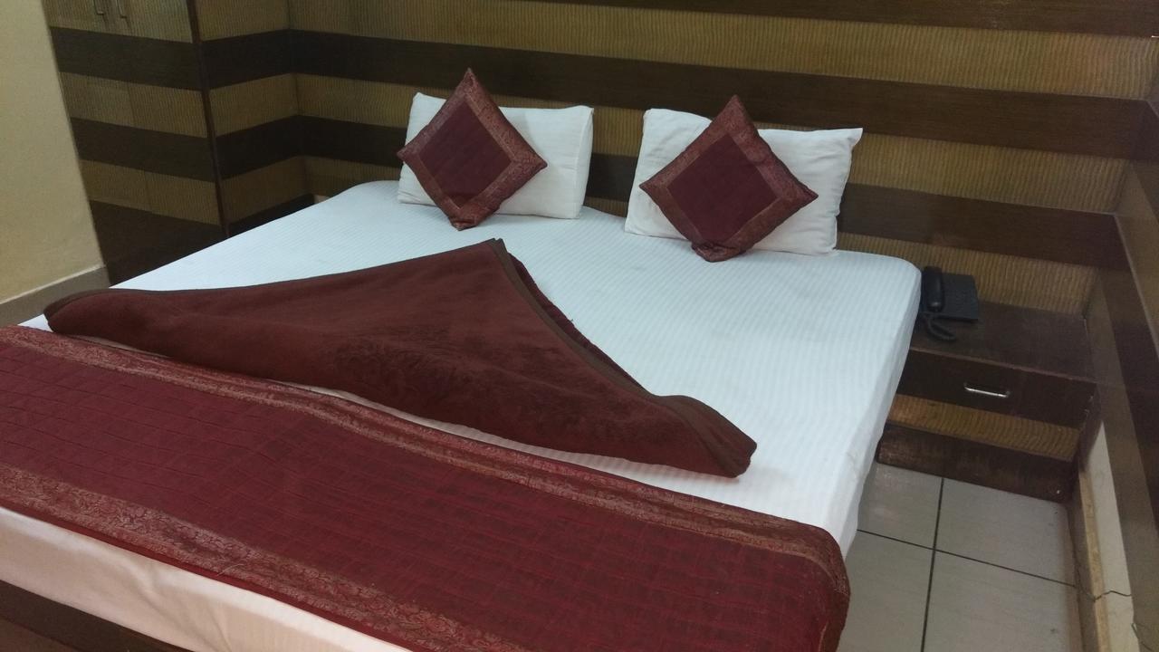 Sun Village Near Railway Station 2* New Delhi