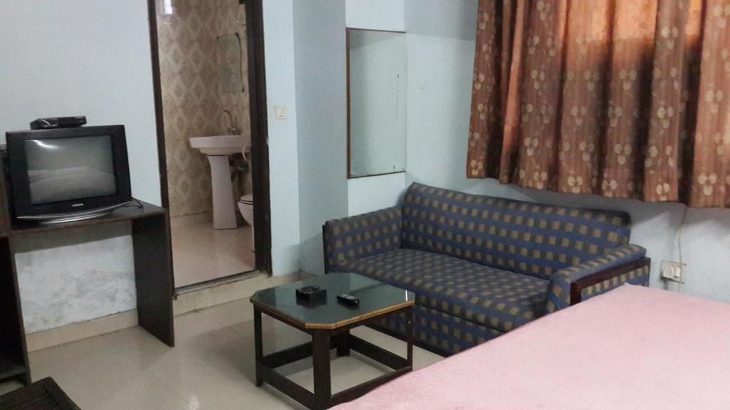 Pal Palace Hotel New Delhi