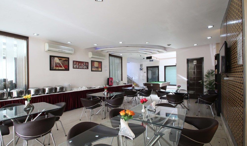 Hotel Le Cadre 3*