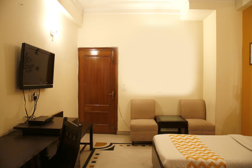 Hotel Fabhotel Regalia Gk1 New Delhi