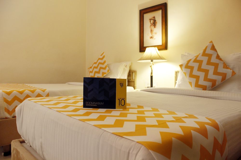 Hotel Fabhotel Regalia Gk1 3*