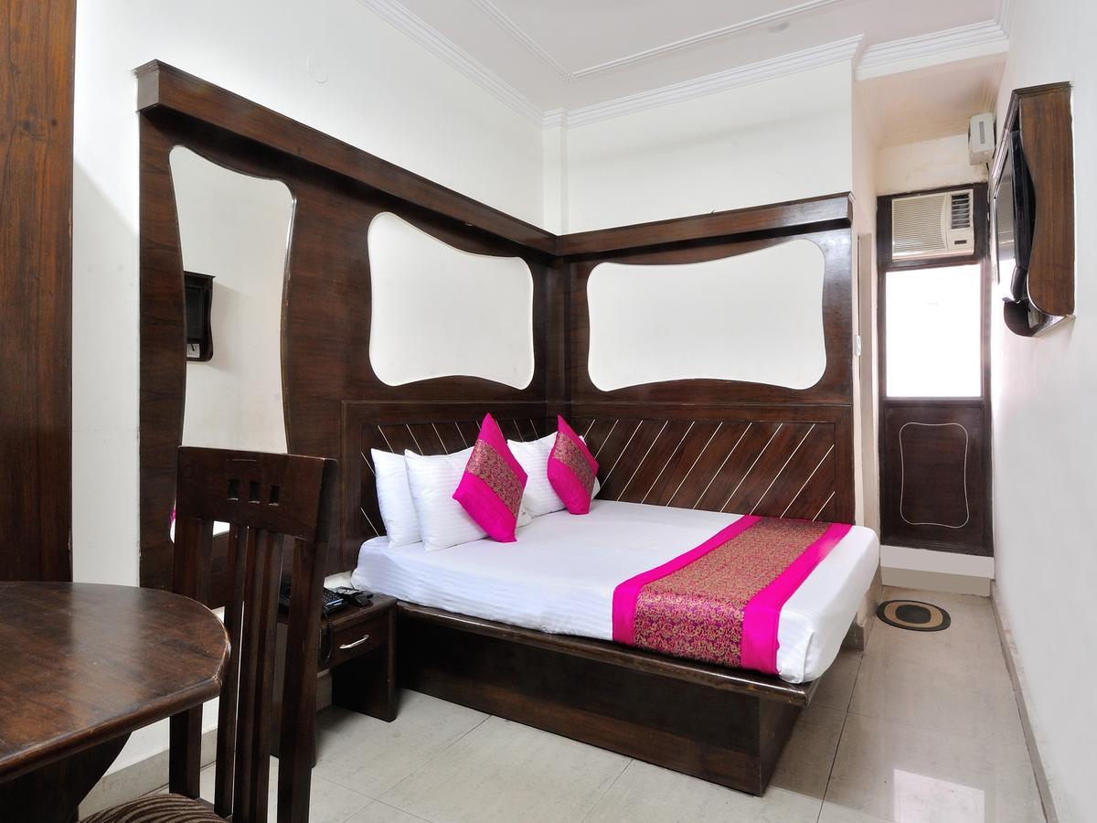 Hotel Konark 2*
