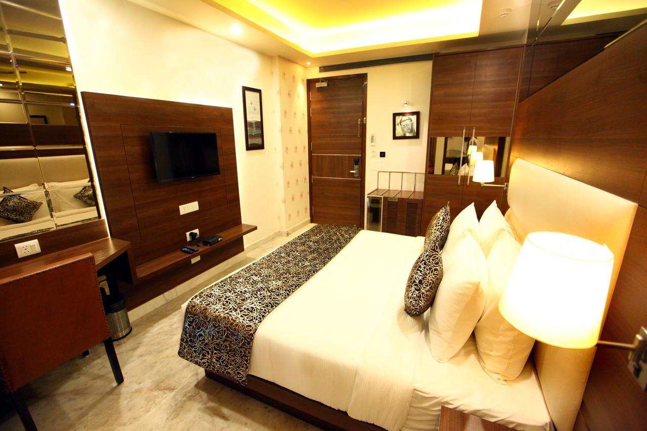 Hotel The Sentinel New Delhi