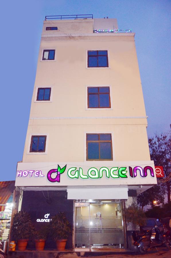 Oyo 18753 Glance Hotel Nova Deli