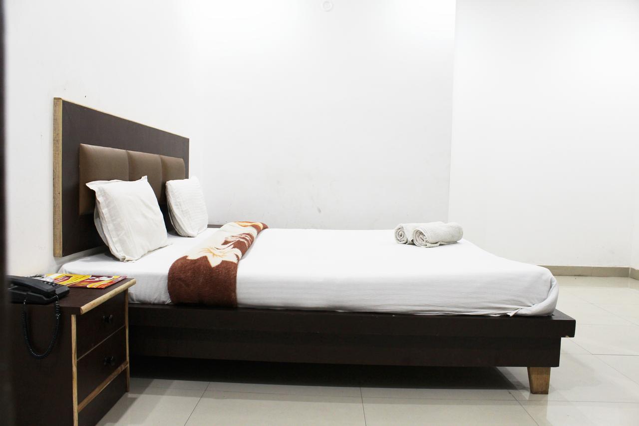 Hotel Aerosky New Delhi