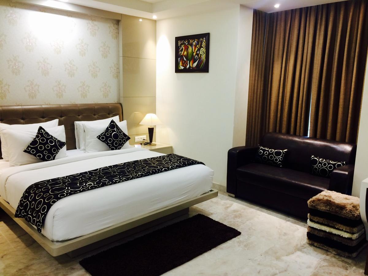 Hotel The Sentinel New Delhi