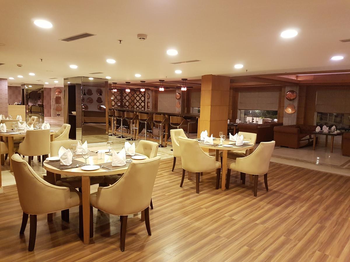 Resort Udman And By Ferns N Petals 4*