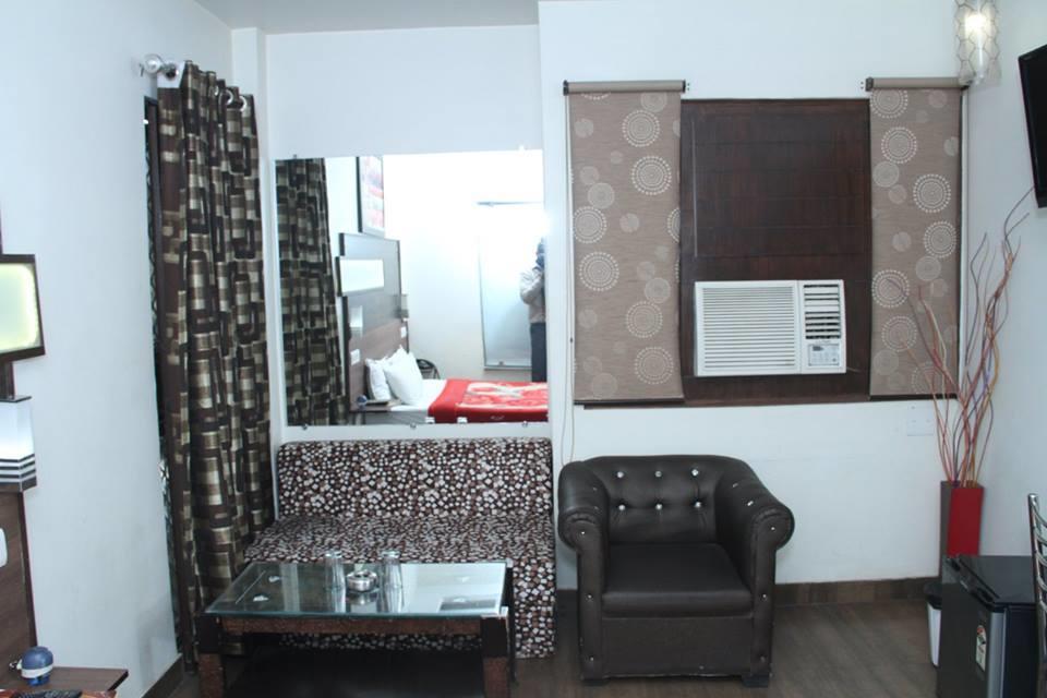 Dreamz Suites 3* New Delhi