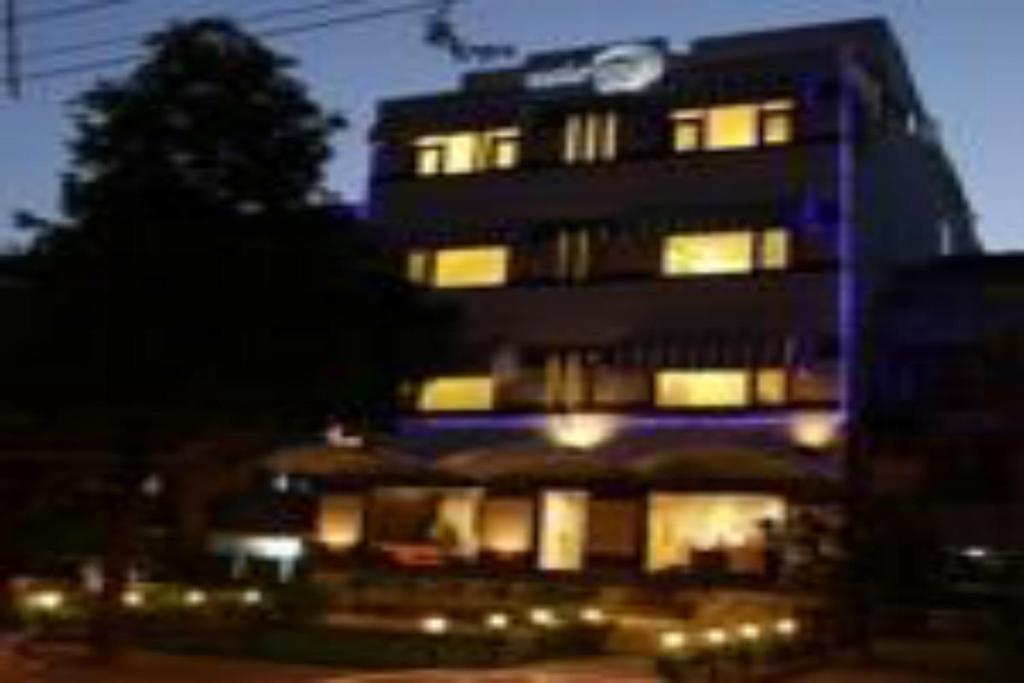 Fabhotel Aashraye Hotel 3*