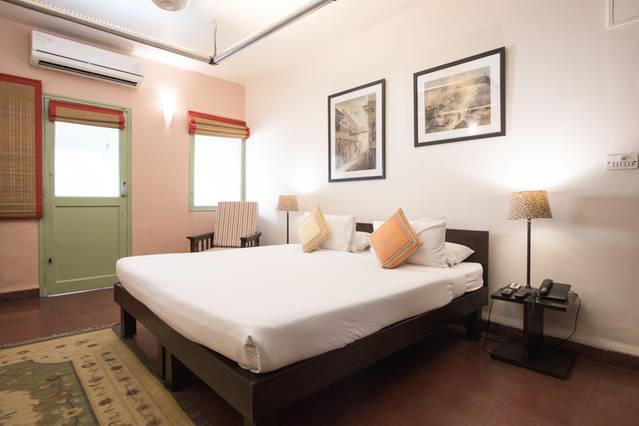 G 49 Bed & Breakfast 3*