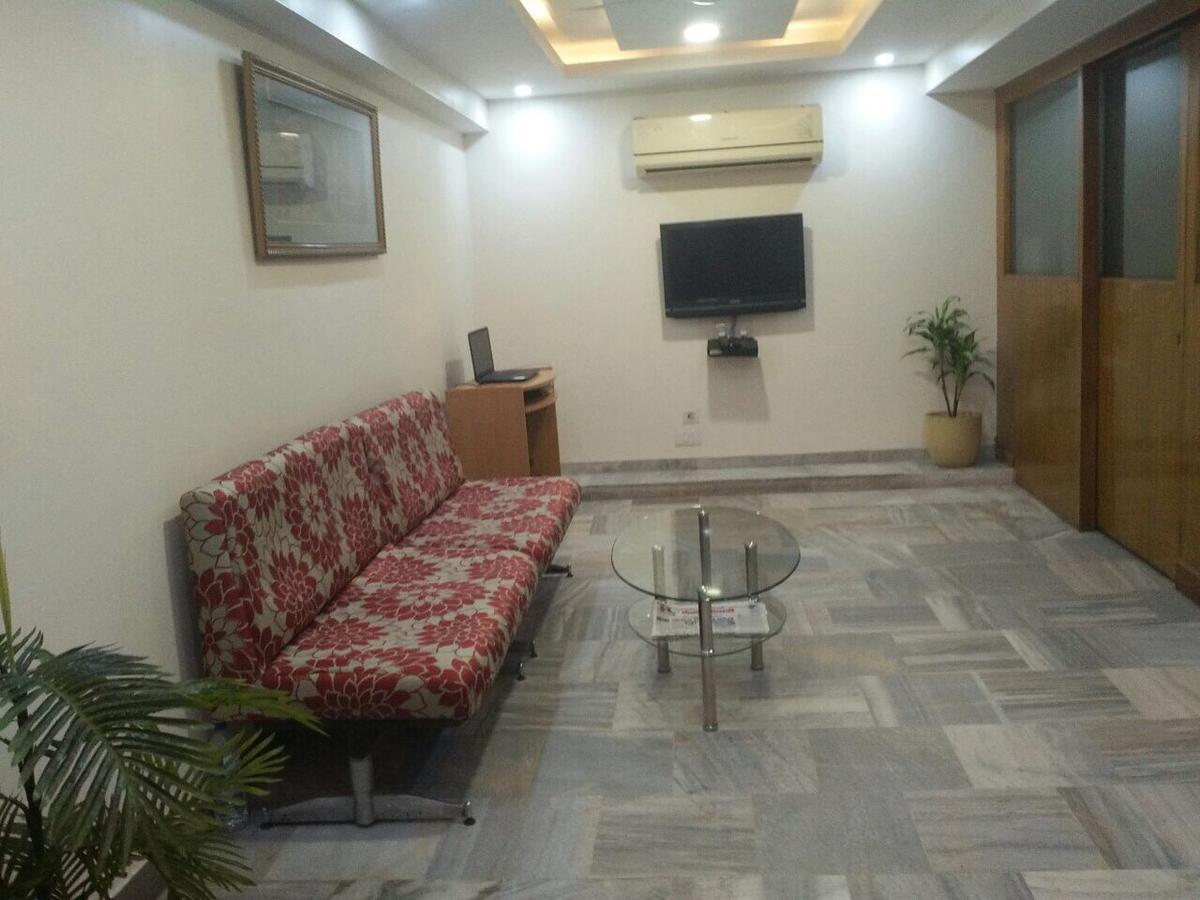 Guest house Pamposh Gk Ii Market New Delhi