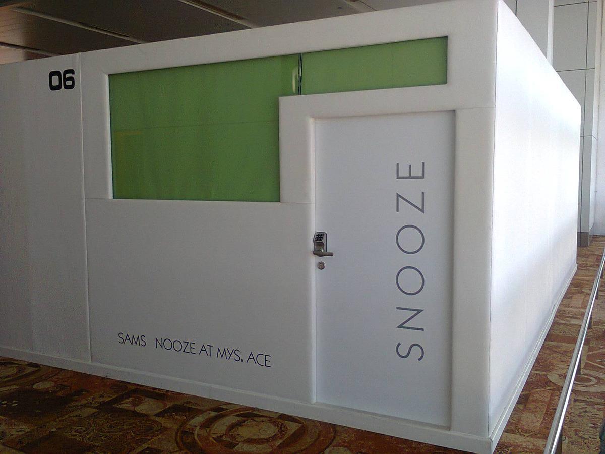 Sams Snooze At My Space Capsule hotel