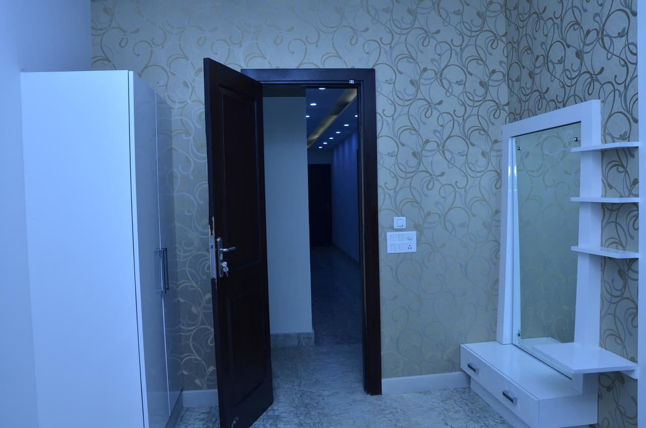 Royal International Inn 3*